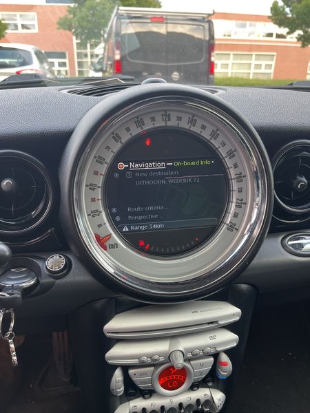MINI Clubman Cooper S — zdjęcie 13