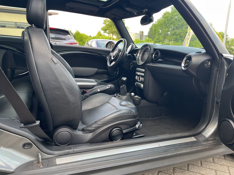 MINI Clubman Cooper S — zdjęcie 10