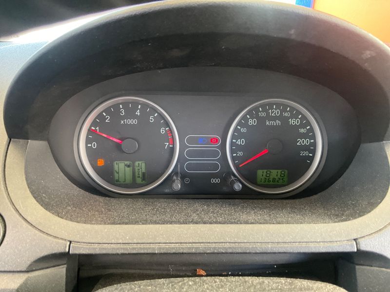 Ford Fiesta 1.4 Trend 2004 – снимка 4