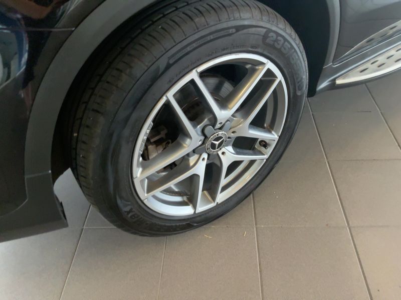 Mercedes-Benz GLC-Klasse GLC 220 4Matic AMG Line 2018 – снимка 9