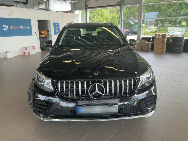 Mercedes-Benz GLC-Klasse GLC 220 4Matic AMG Line — zdjęcie 9