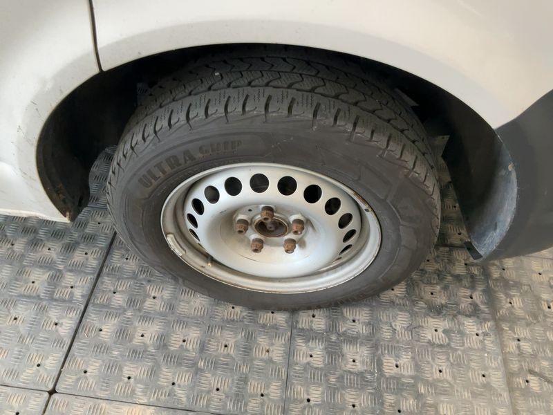 Volkswagen T6 Transporter 2.0 TDI Kasten lang 2019 – снимка 11