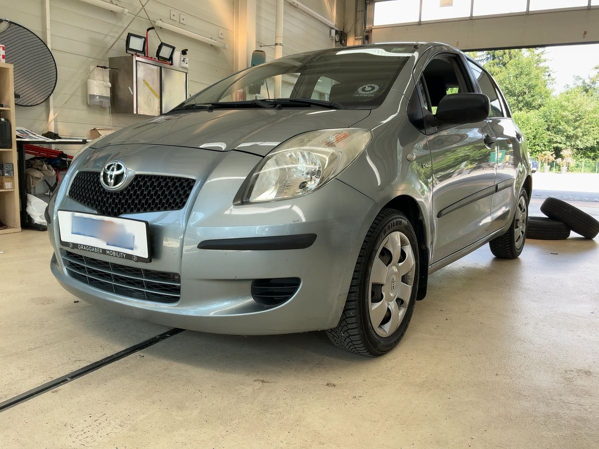 Toyota Yaris 2009