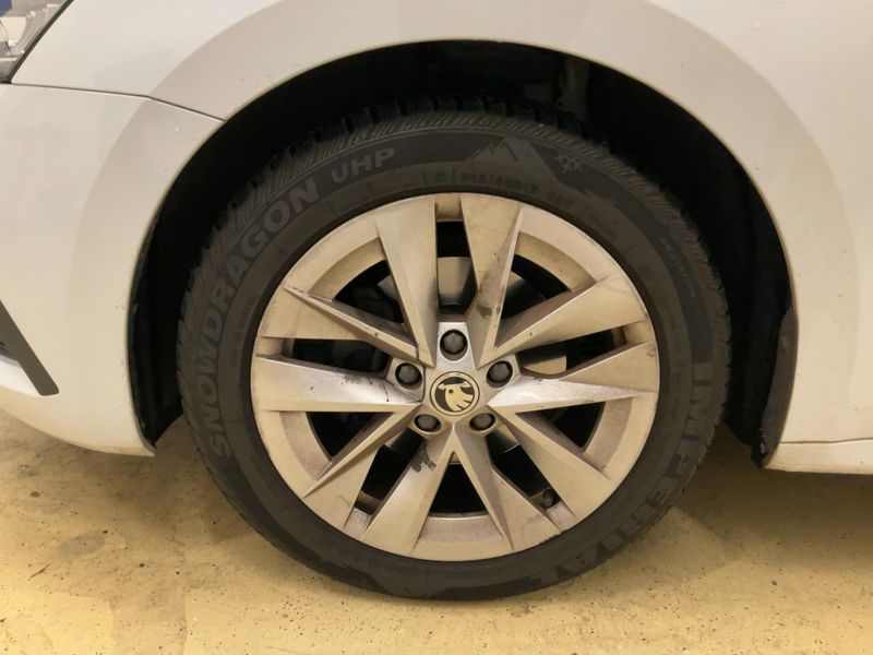 Skoda Octavia 2.0 TDI Style 2021 – снимка 3