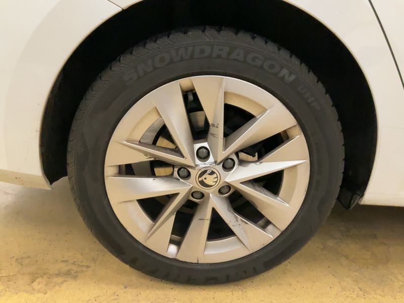 Skoda Octavia 2.0 TDI Style 2021 – снимка 9