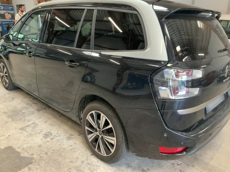 Citroen C4 Grand Spacetourer 1.5 Blue-HDi Shine — zdjęcie 3