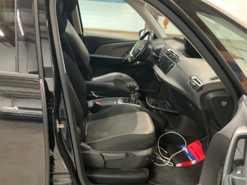 Citroen C4 Grand Spacetourer 1.5 Blue-HDi Shine — zdjęcie 11