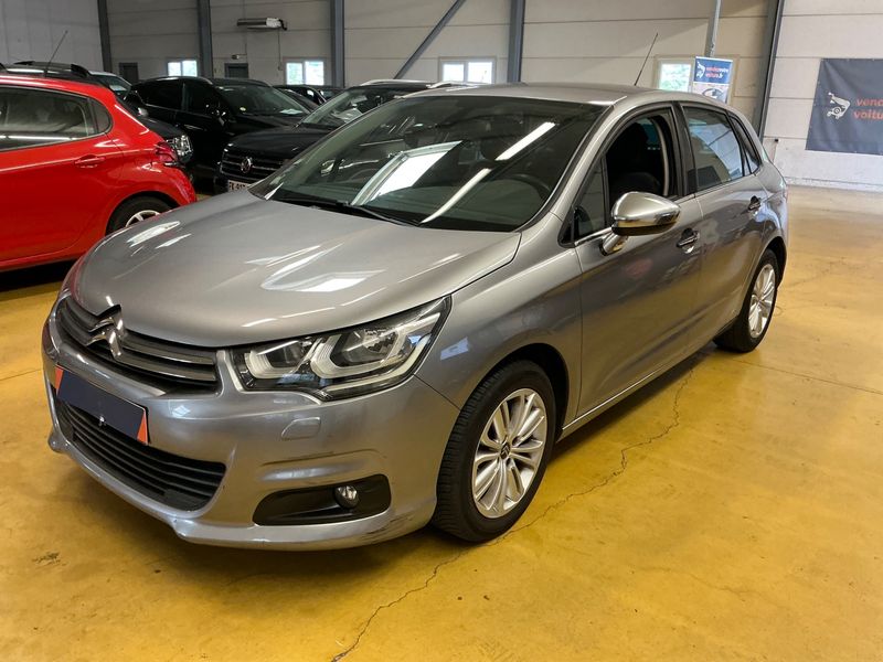 Citroen C4 1.2 PureTech Selection — zdjęcie 1