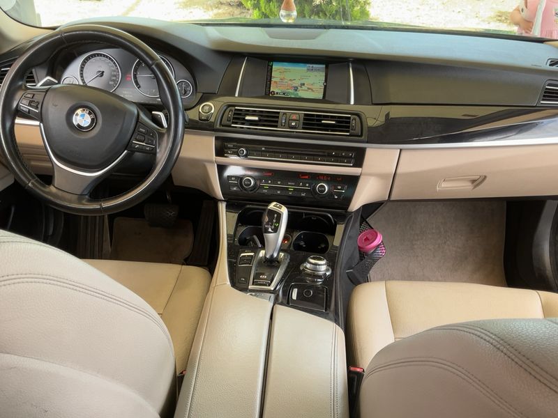 BMW 5er 520d 2015 – снимка 17