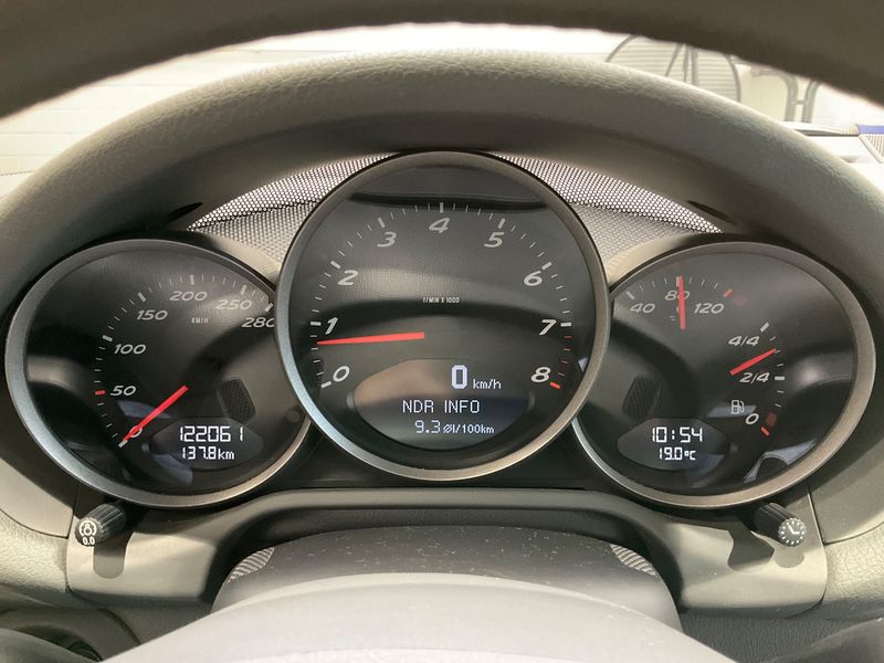 Porsche Boxster 2.7 — zdjęcie 13