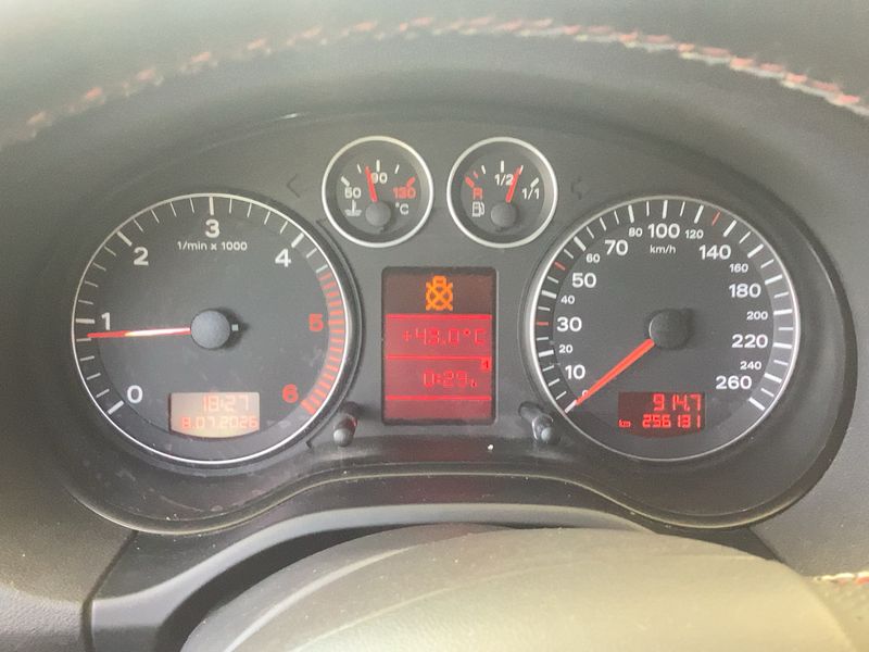 Audi A3 Sportback 1.9 TDI Ambition — zdjęcie 13
