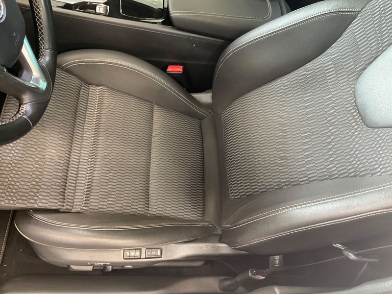 Opel Insignia Sports Tourer 2.0 CDTI Innovation 4x4 2019 – снимка 25