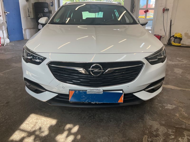 Opel Insignia Sports Tourer 2.0 CDTI Innovation 4x4 2019 – снимка 38