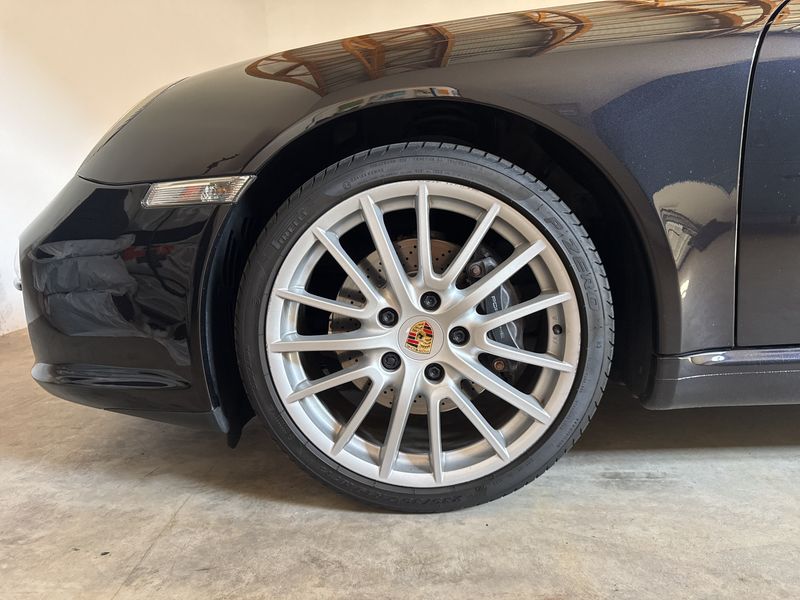 Porsche 911 997 Carrera — zdjęcie 22