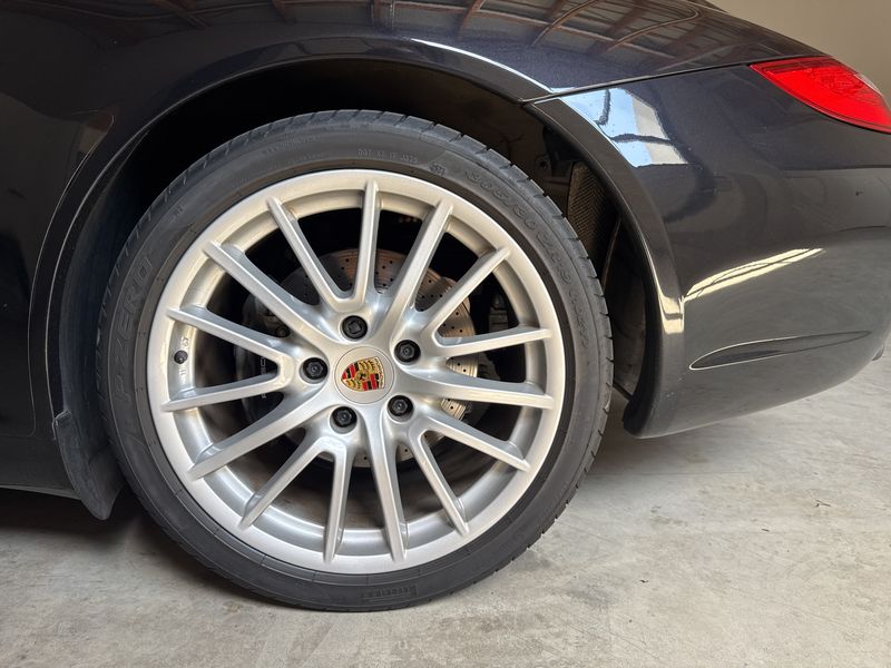Porsche 911 997 Carrera — zdjęcie 23