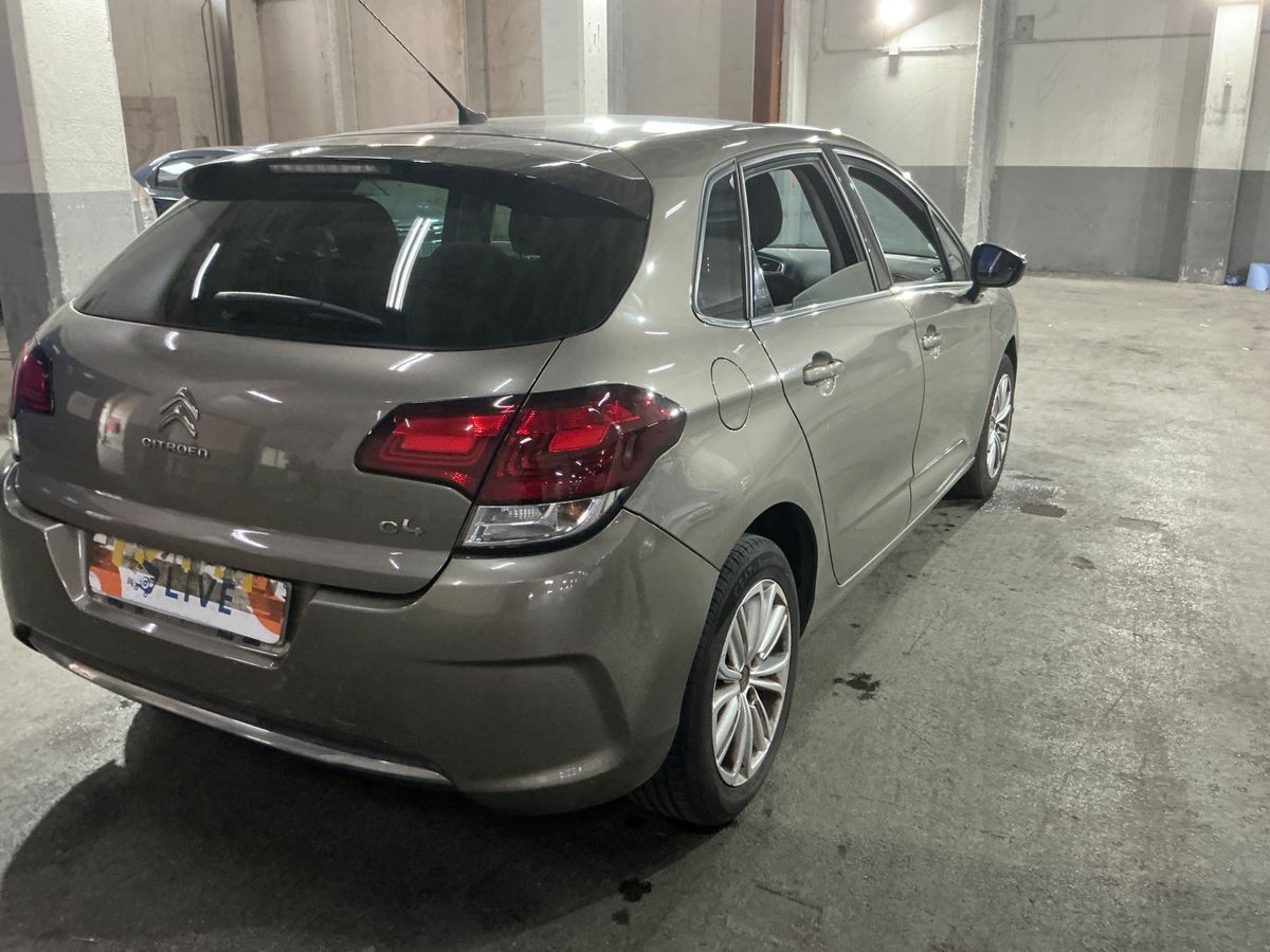 Citroen C4 1.2 e-THP Live Edition