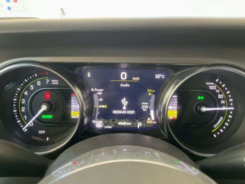 Jeep Wrangler Unlimited 2.0 4xe Plug-in Hybrid Rubicon — zdjęcie 13