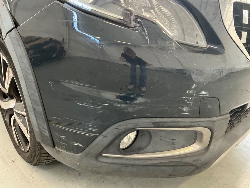 Peugeot 2008 1.6 Blue-HDi Allure 2016 – снимка 33