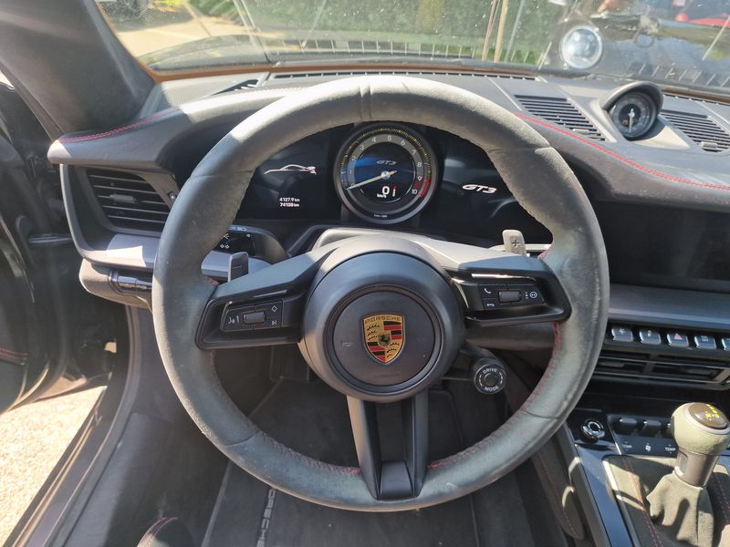 Porsche 911 992 GT3 — zdjęcie 10
