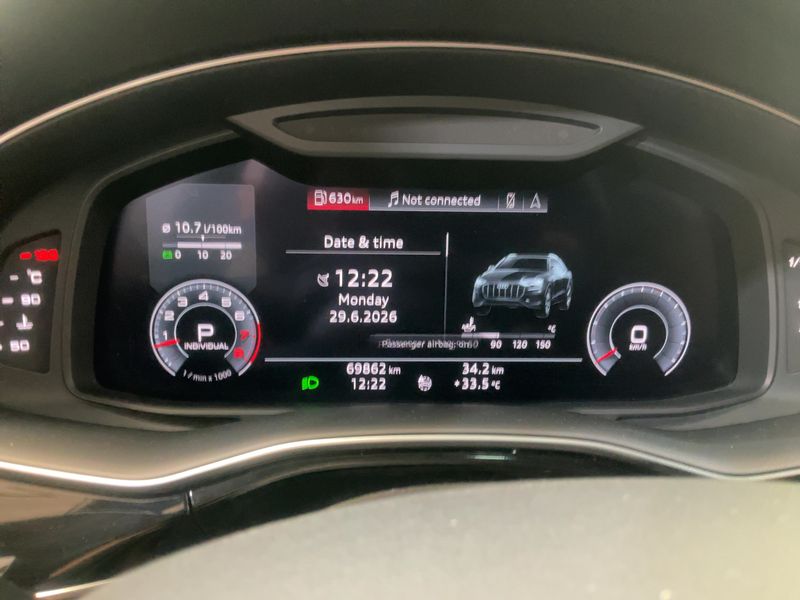 Audi Q8 55 TFSI Mild-Hybrid quattro — zdjęcie 13