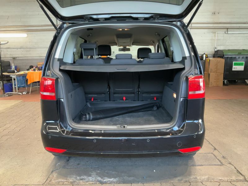 Volkswagen Touran 1.4 TSI Match — zdjęcie 10