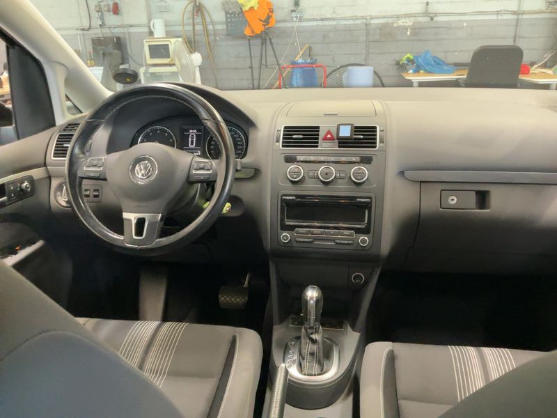 Volkswagen Touran 1.4 TSI Match — zdjęcie 12