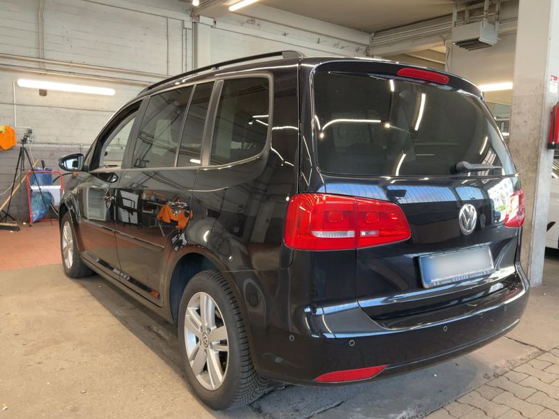 Volkswagen Touran 1.4 TSI Match — zdjęcie 3