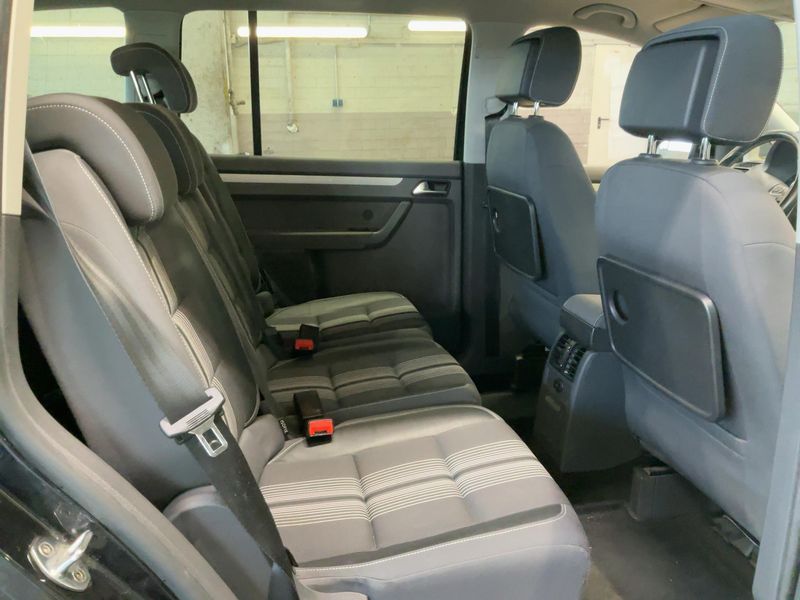 Volkswagen Touran 1.4 TSI Match — zdjęcie 14