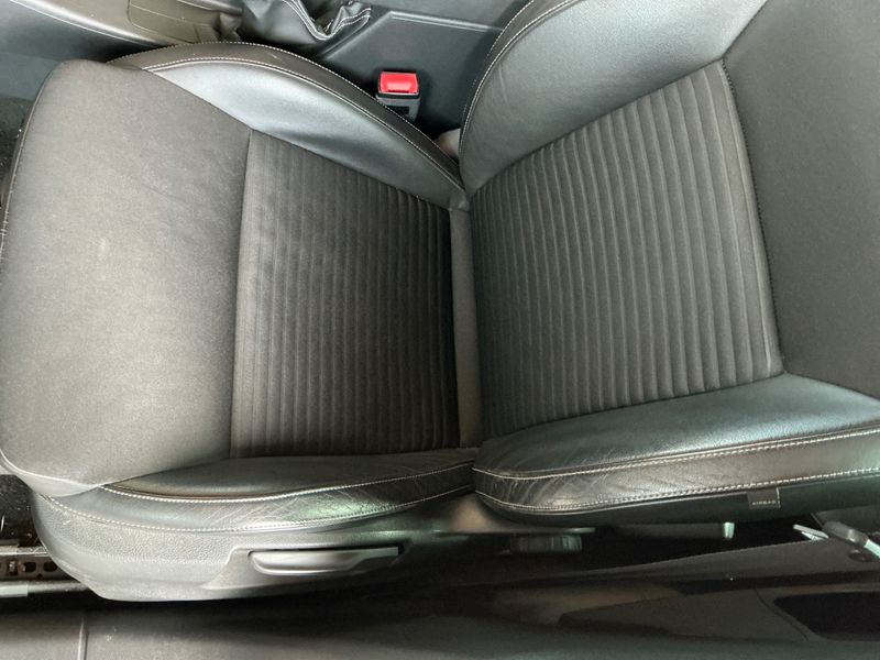 Skoda Octavia 2.0 TDI RS 2013 – снимка 29