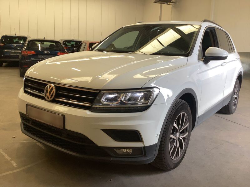 Volkswagen Tiguan 2.0 TDI Comfortline 4Motion BlueMotion Tech — zdjęcie 1
