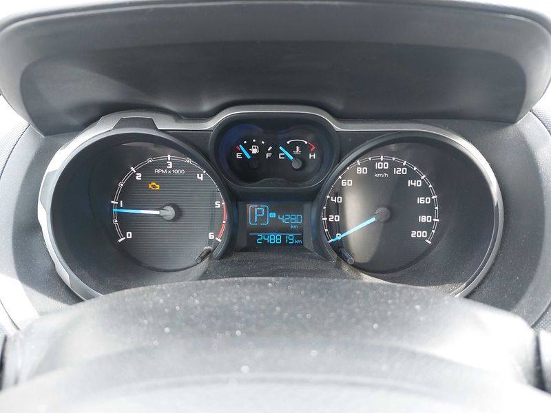 Ford Ranger 3.2 TDCi Doppelkabine Limited 4x4 — zdjęcie 12