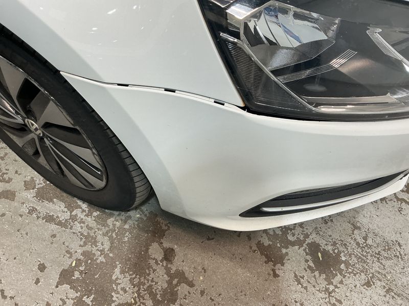 Volkswagen Polo 1.4 TDI Trendline BlueMotion Tech 2015 – снимка 33
