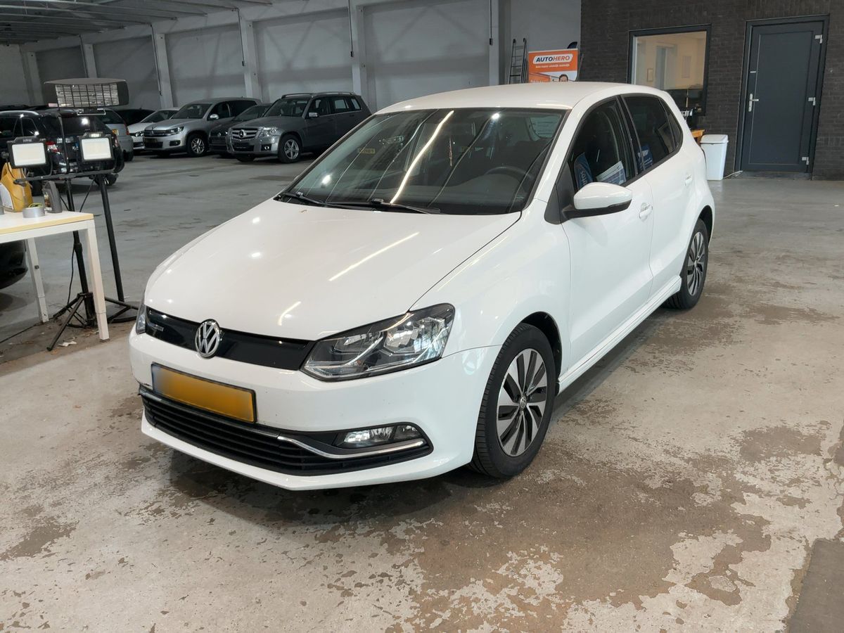 Volkswagen Polo 2015