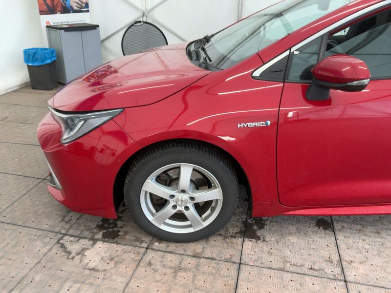 Toyota Corolla 2.0 Hybrid Lounge — zdjęcie 2