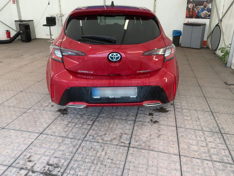 Toyota Corolla 2.0 Hybrid Lounge — zdjęcie 5