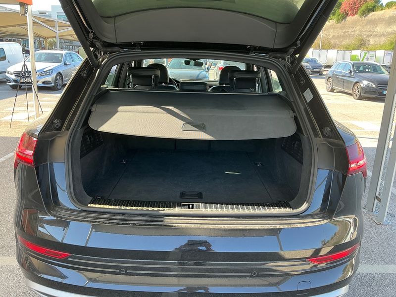 Audi e-tron 55 quattro S line — zdjęcie 10