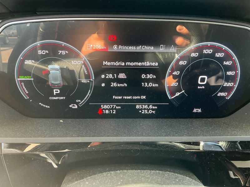 Audi e-tron 55 quattro S line — zdjęcie 13