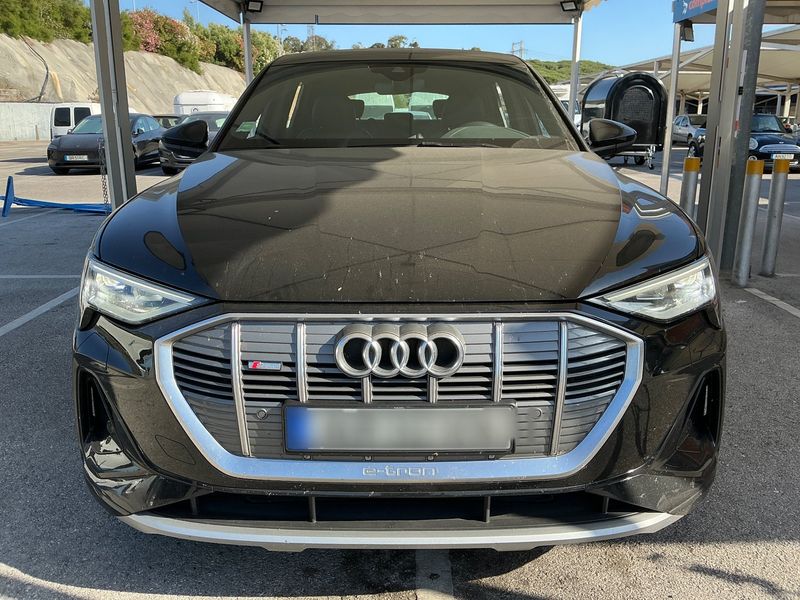 Audi e-tron 55 quattro S line — zdjęcie 9