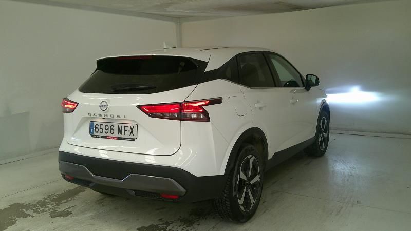 Nissan Qashqai 1.3 DIG-T Mild-Hybrid N-Connecta — zdjęcie 5