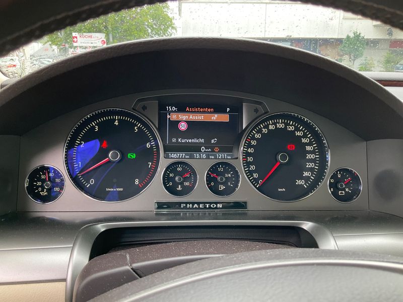 Volkswagen Phaeton 3.6 V6 FSI 4Motion — zdjęcie 13