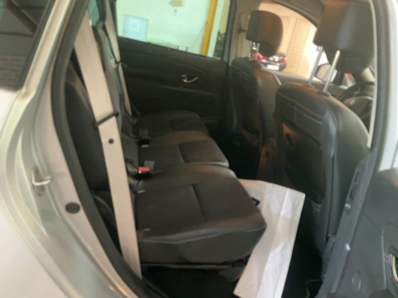 Renault Scenic 1.5 dCi Energy Bose 2013 – снимка 19