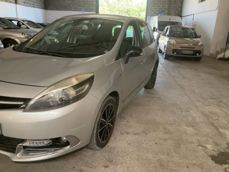 Renault Scenic 1.5 dCi Energy Bose 2013 – снимка 2