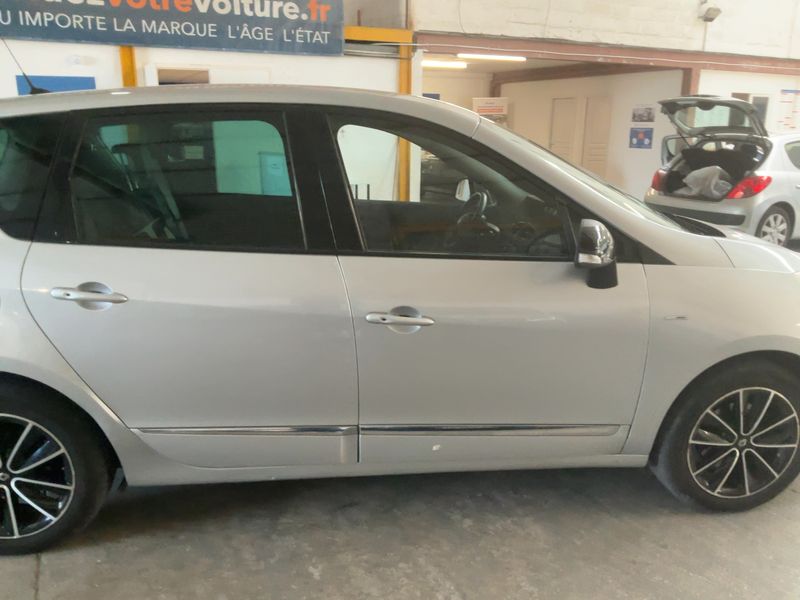 Renault Scenic 1.5 dCi Energy Bose 2013 – снимка 10