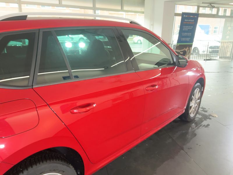 Skoda Kamiq 1.5 TSI ACT Ambition — zdjęcie 7