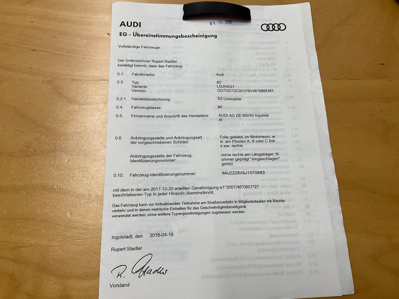 Audi S3 2.0 TFSI quattro — zdjęcie 16