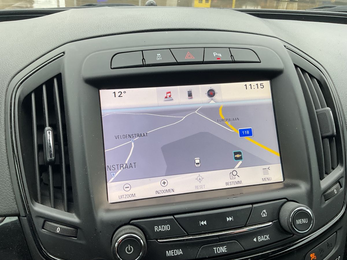 Opel Insignia 2015 — photo 54