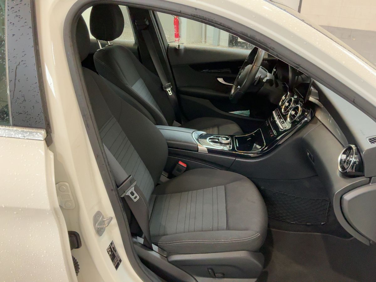 Mercedes-Benz C-Klasse 2019 — photo 17