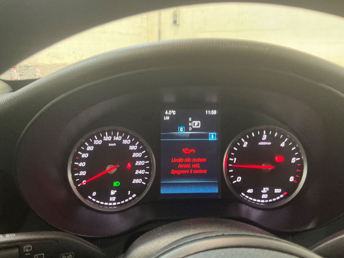 Mercedes-Benz C-Klasse 2019 — photo 29