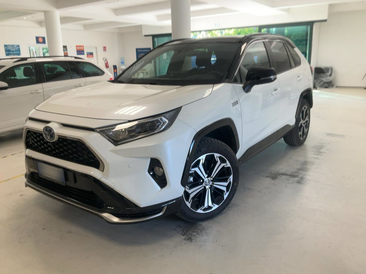 Toyota RAV 2021