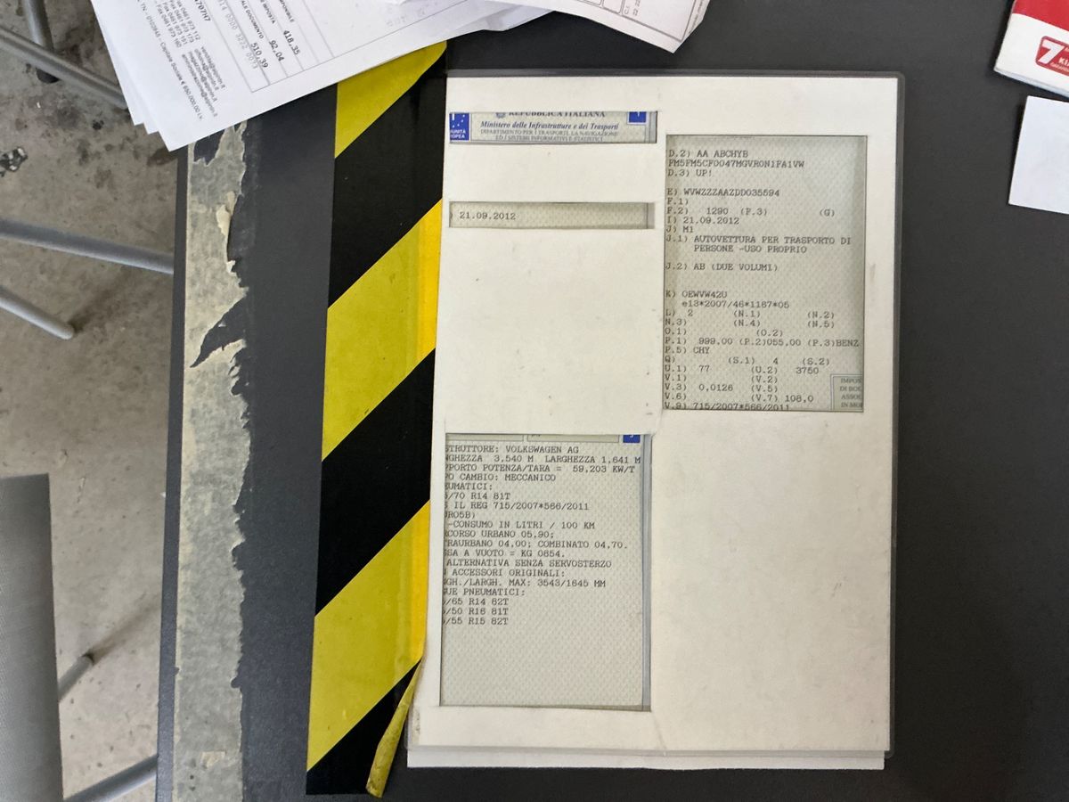 Volkswagen up! 1.0 Black up!